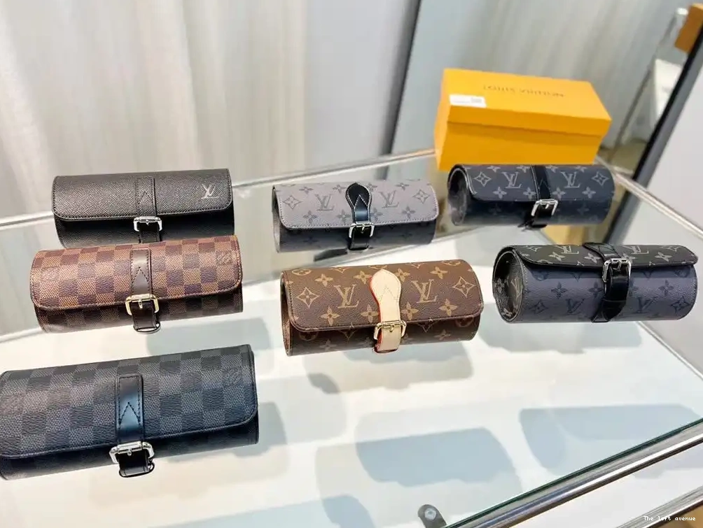 MONOGRAM WATCH CASE LV CUSTOM 0625
